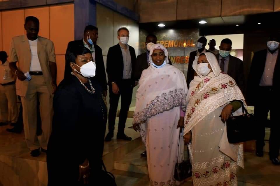 مدعية المحكمة الجنائية الدولية تصل الخرطوم