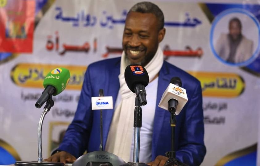 أحمد هارون محور الشر امرأة