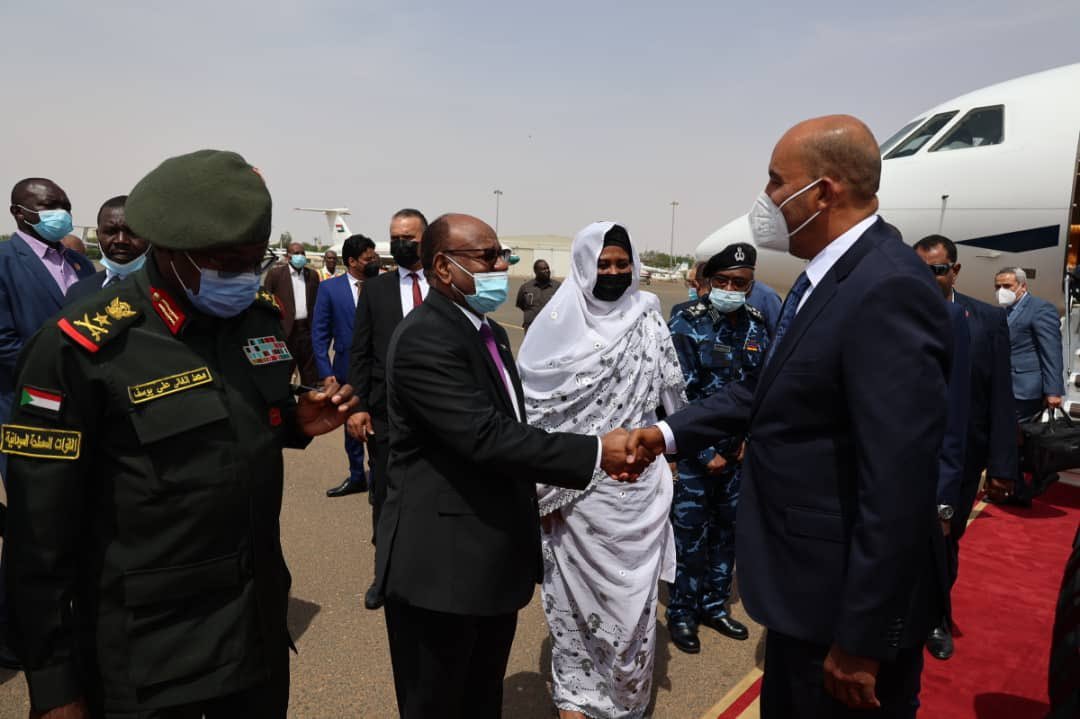 موسى الكوني في الخرطوم