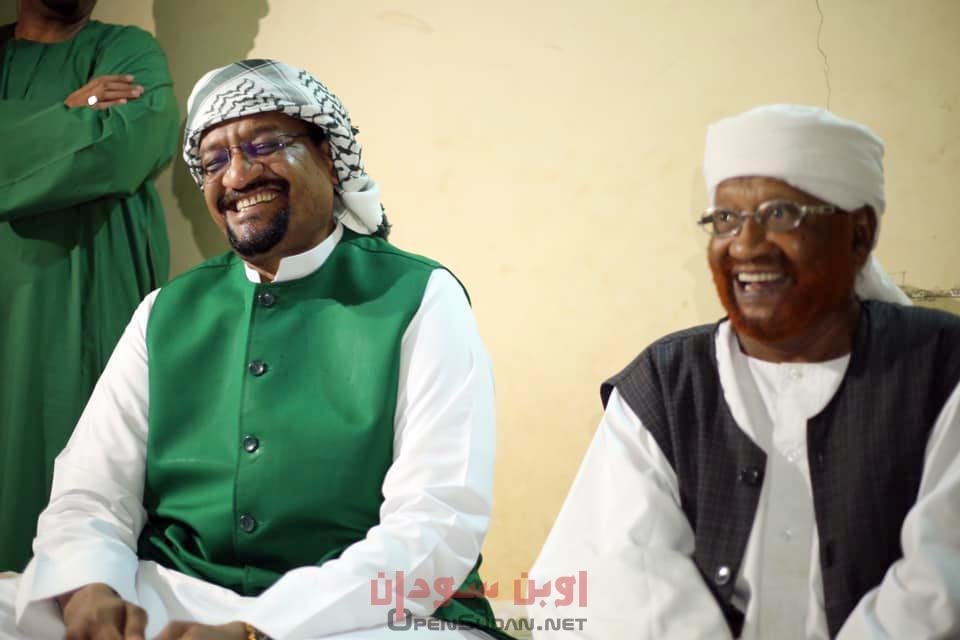 شيخ الأمين والشيخ محمد مصطفى عبد القادر